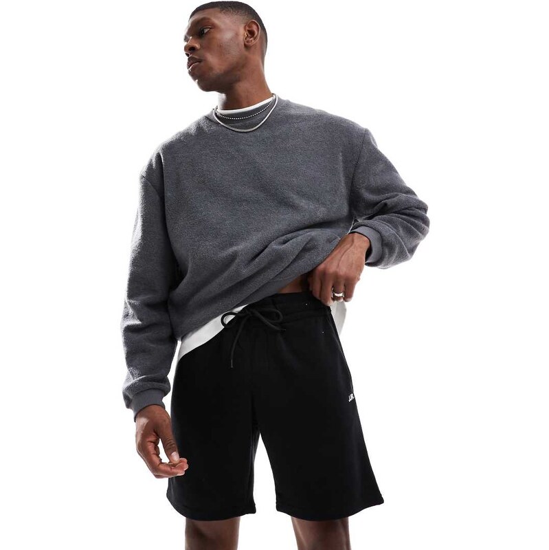 JJ Rebel jogger shorts in black