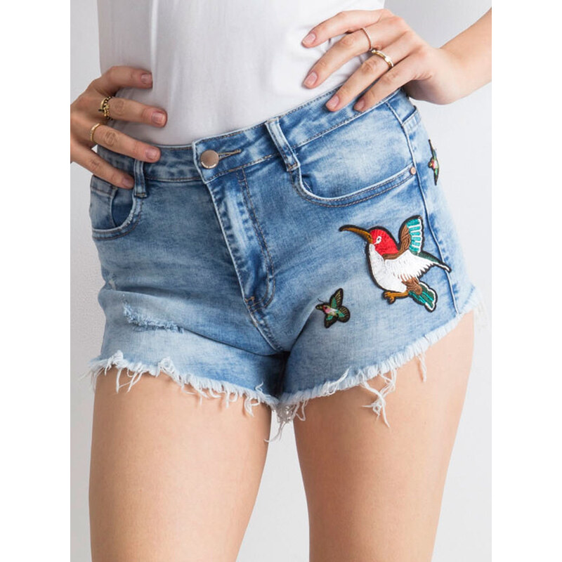 BASIC Dámské krátké džínové šortky s nášivkou ptáčka -blue Denim vzor 53401527