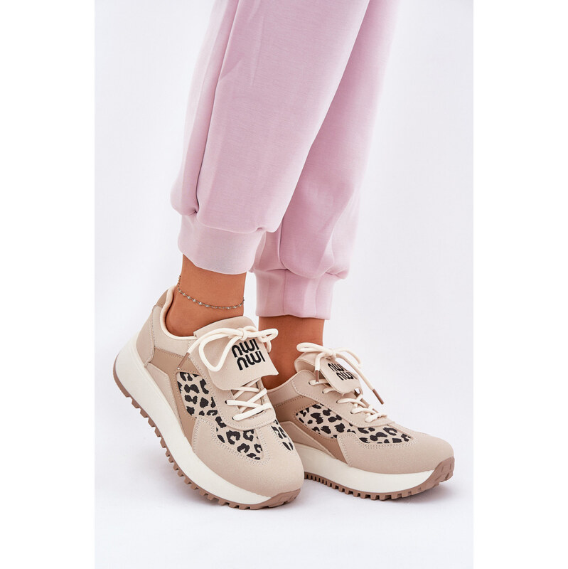 Sportovní boty na platformě model 211006 Step in style