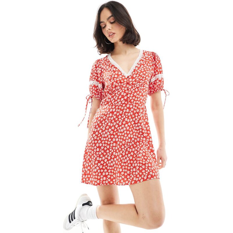 Wednesdays Girl ditsy floral mini tea dress in red