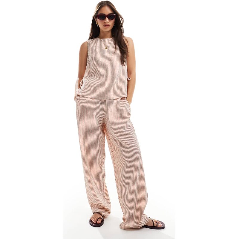 ASOS DESIGN textured pull on straight leg trousers co-ord in rose 105324978