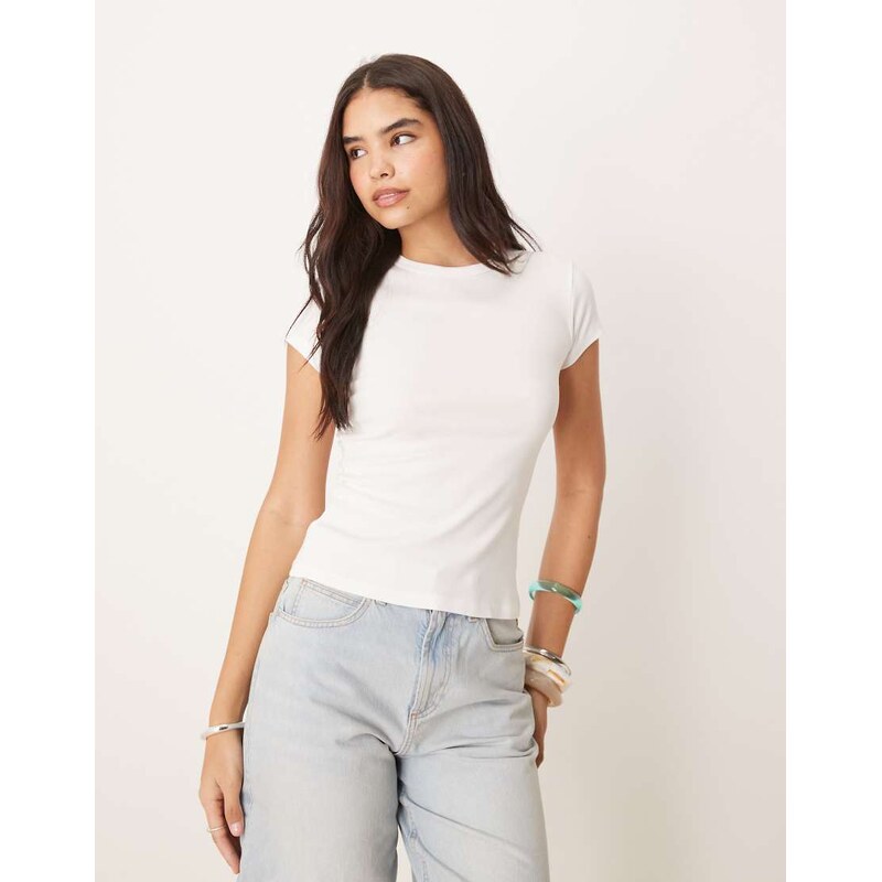 Abercrombie & Fitch slim fit ribbed t-shirt in white 105336844