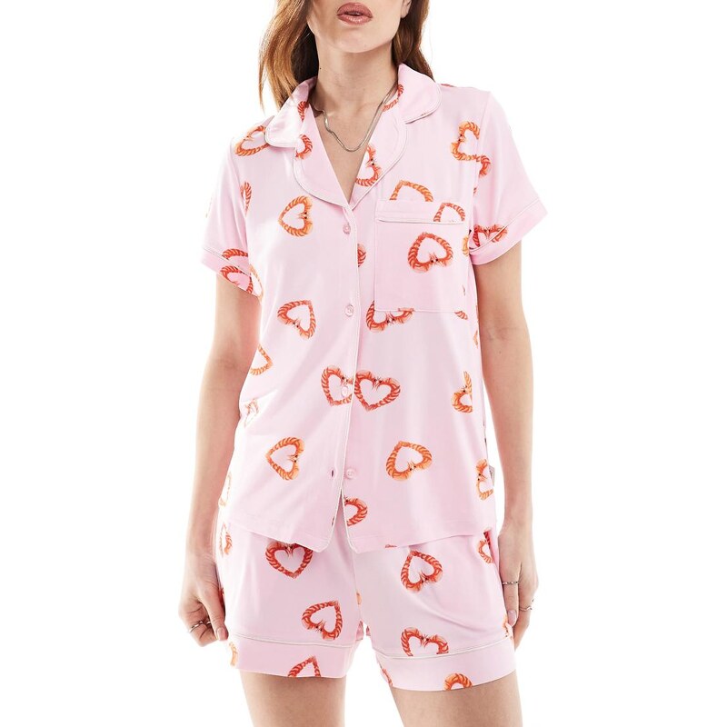 Chelsea Peers poly short sleeve revere and short set in heart print 105518443
