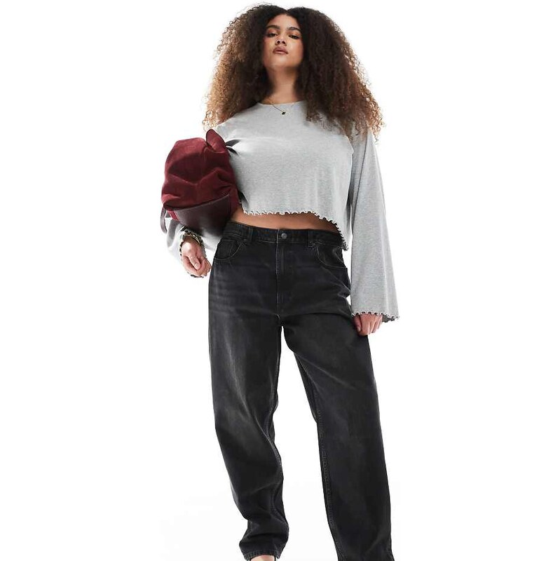 ASOS Curve ASOS DESIGN Curve high rise relaxed mom jeans in