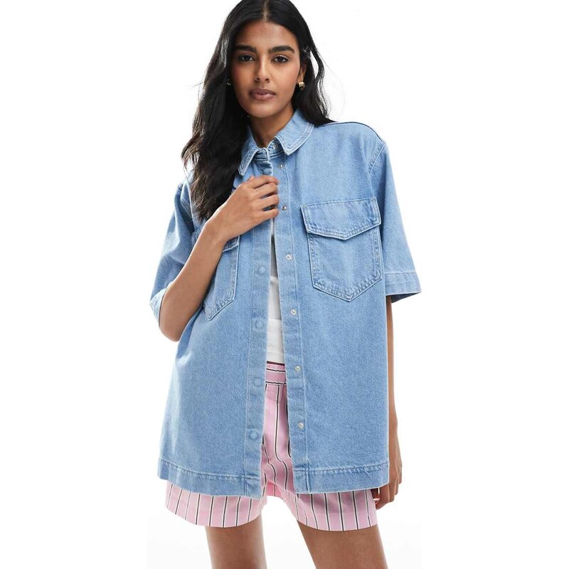 ONLY short sleeve oversized shirt with front pocket detail in light 105903907