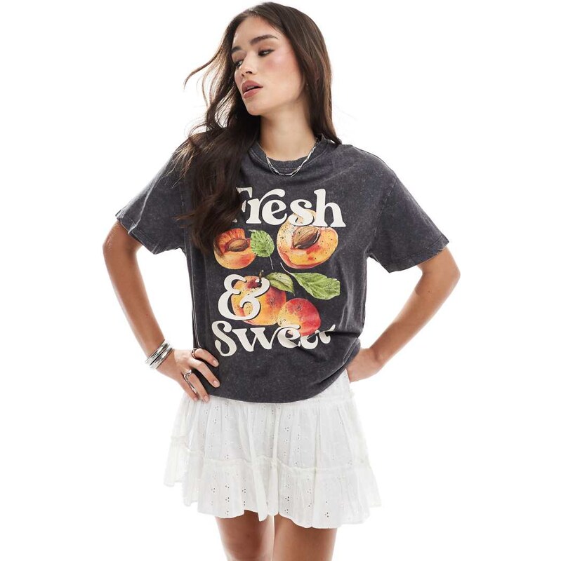 New Look peaches print oversized acid wash t-shirt in grey 105421999