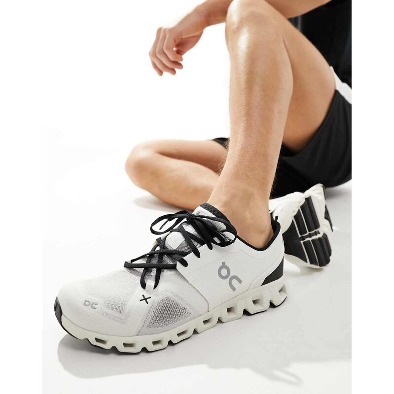 ON Cloud X 3 training trainers in ivory black