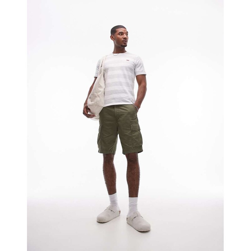 Levis carrier cargo canvas shorts in dark green
