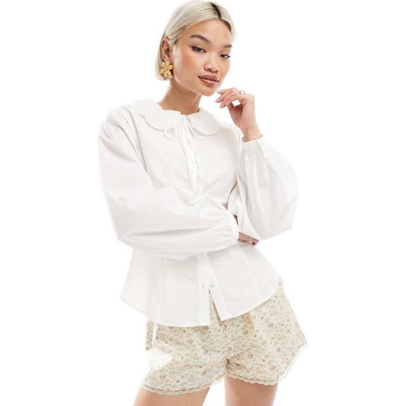 Miss Selfridge fitted collar blouse in white 109586431