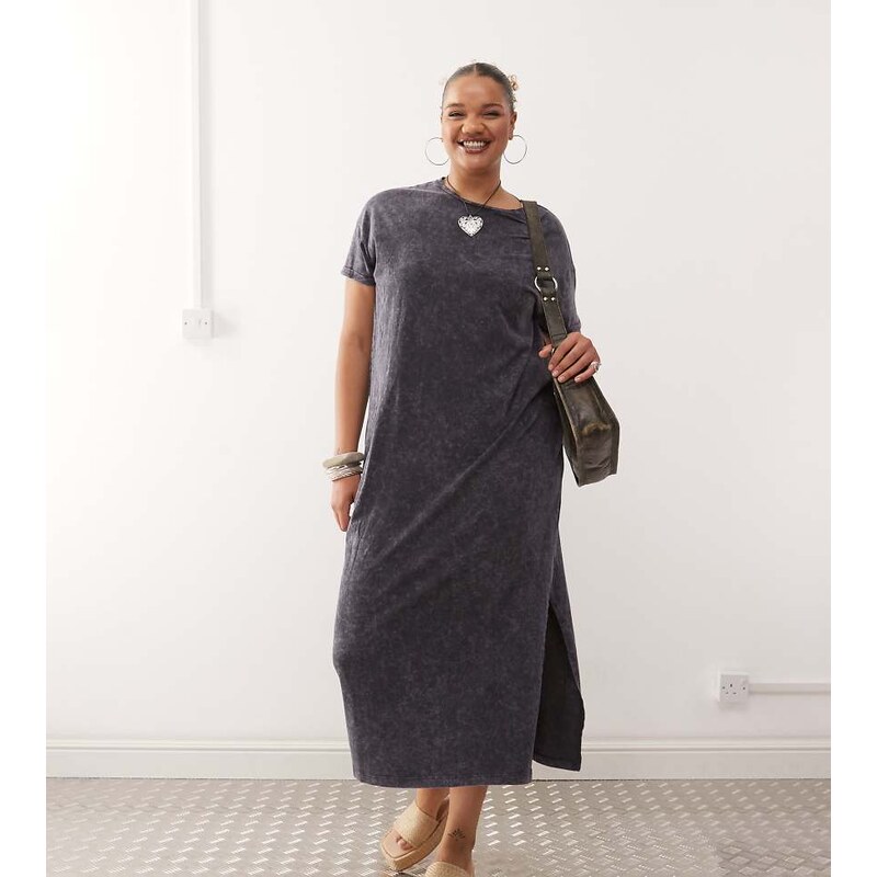 Noisy May Curve maxi t-shirt dress in washed grey 105469010