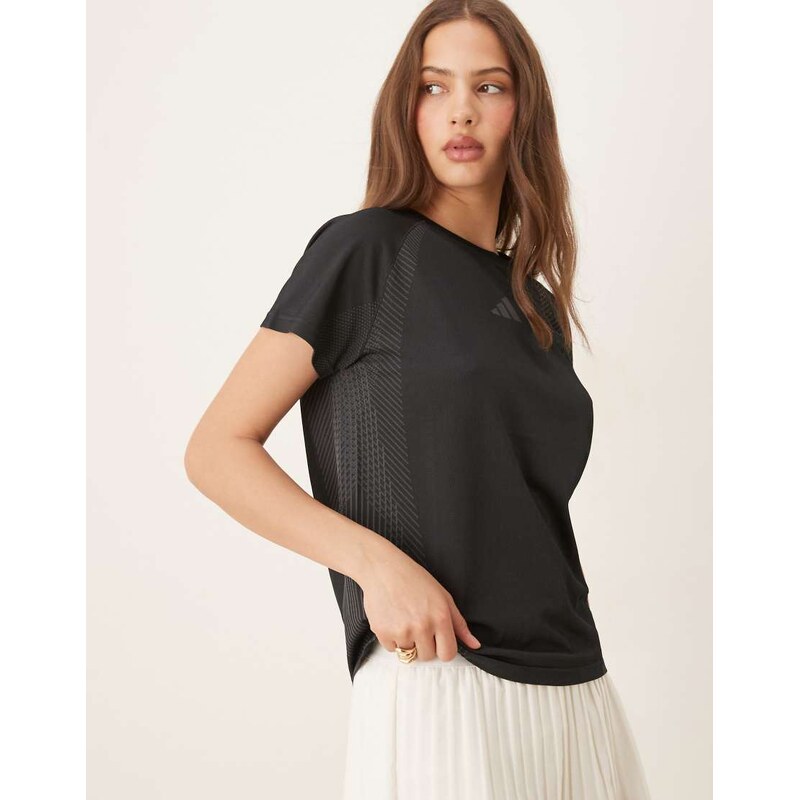 adidas performance adidas Training seamless t-shirt in black 105505850