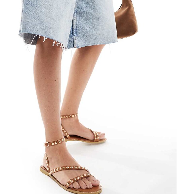 SEQWL Wide Fit flat sandals with studded staps in tan-Brown