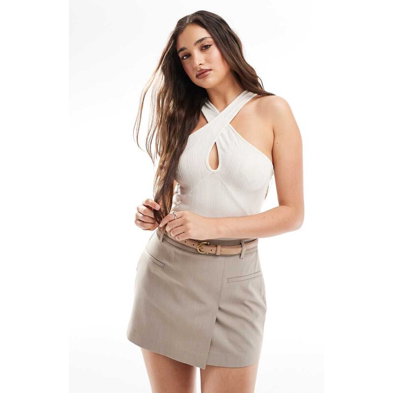 Vero Moda jersey twist halter top in cream-White