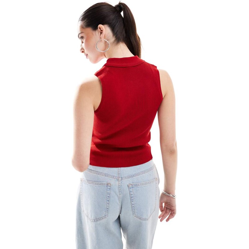 ONLY sleeveless knitted polo top in red