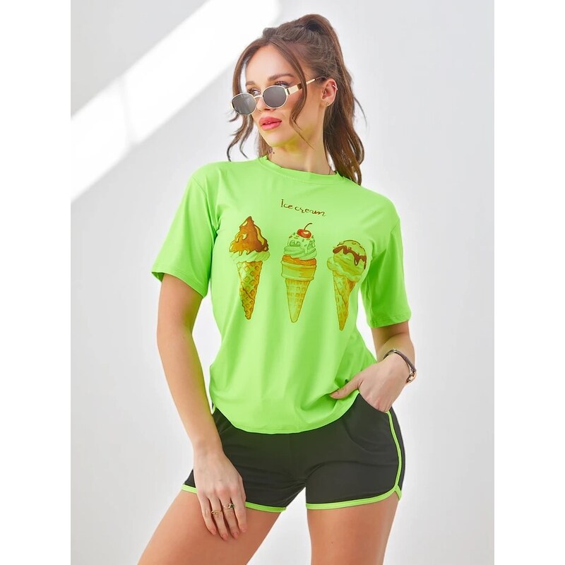 Resti Womens sports set with t-shirt and shorts Ice Cream 108963539