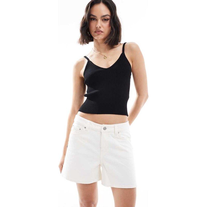 JJXX denim mom shorts in off white