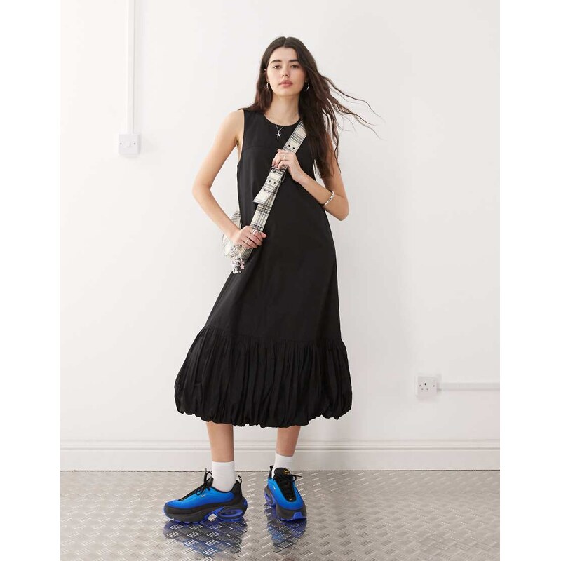 COLLUSION bubble hem maxi dress in black 105649860