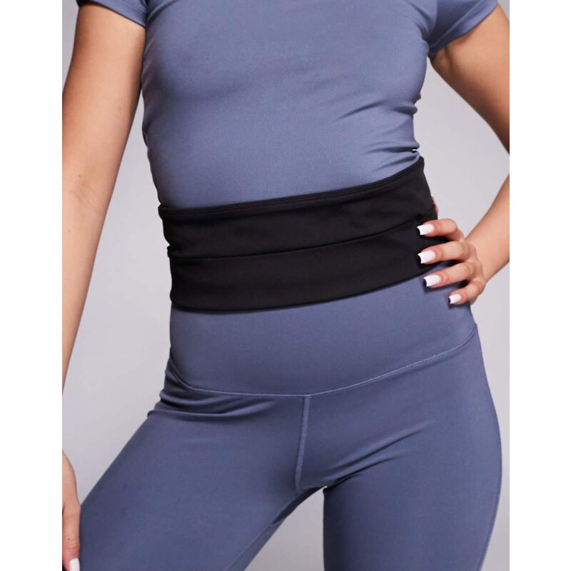 4505 running waist belt with concealed pocket in black 105661575