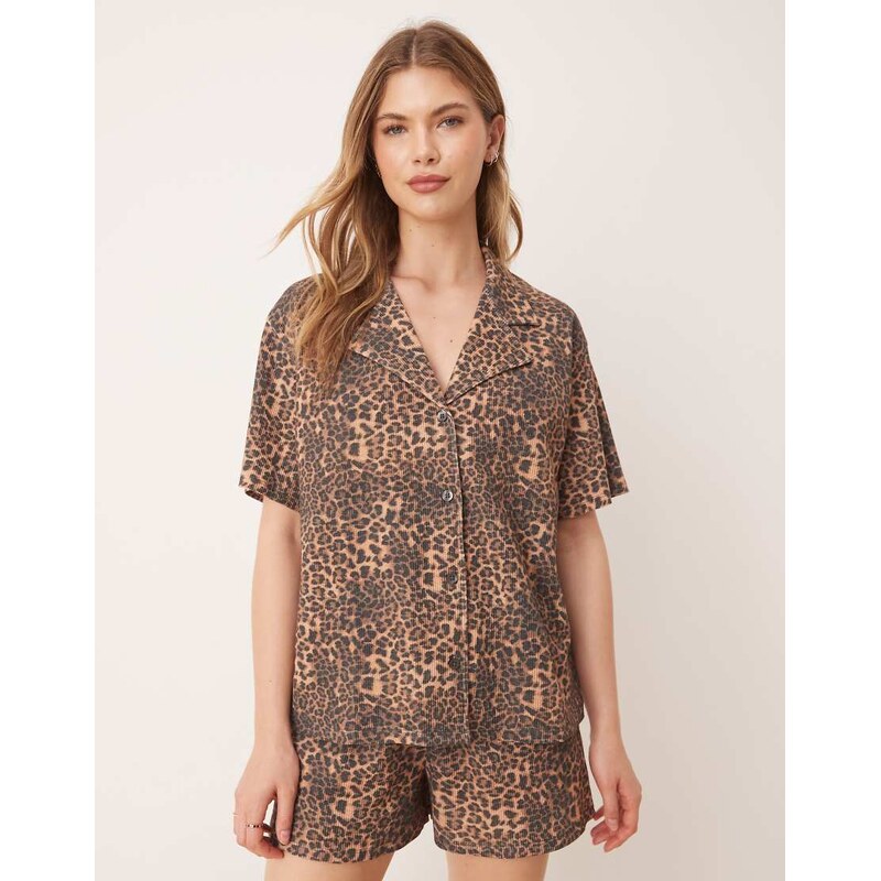 ASOS DESIGN boxy revere waffle shirt in leopard print-Black 105671895