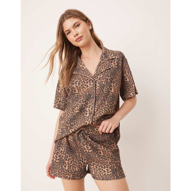 ASOS DESIGN boxer short in waffle leopard print-Black 105672360