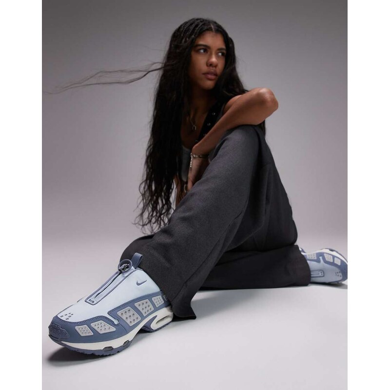 Nike Air Max SNDR unisex trainers in blue and off-white