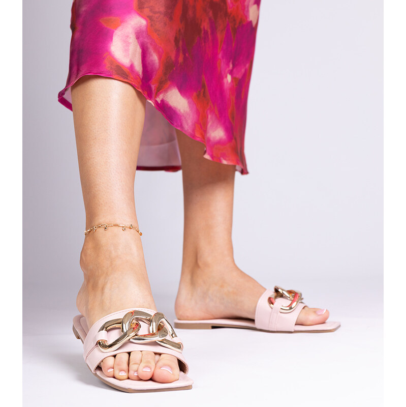 Gemre Pink womens flip-flops adorned with a chain Eladar 108967453