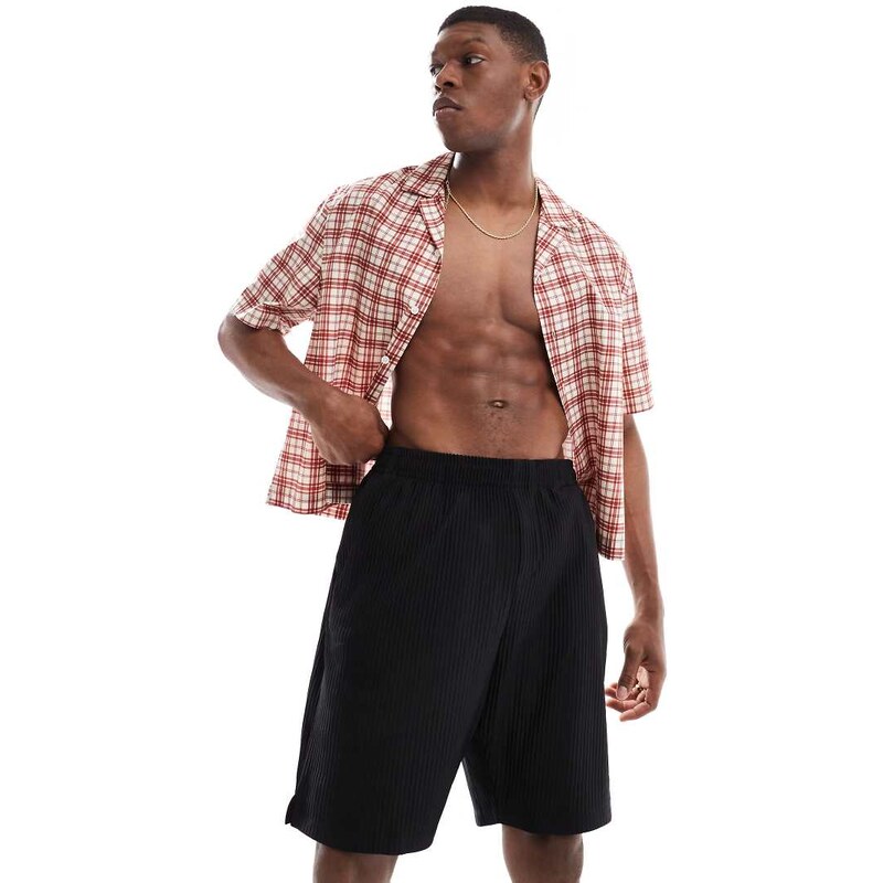Jack & Jones plisse short in black