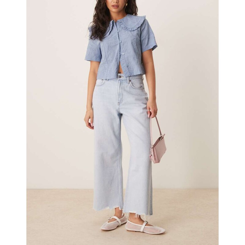 Abercrombie & Fitch curve love high rise crop wide leg jeans in bleach-Blue