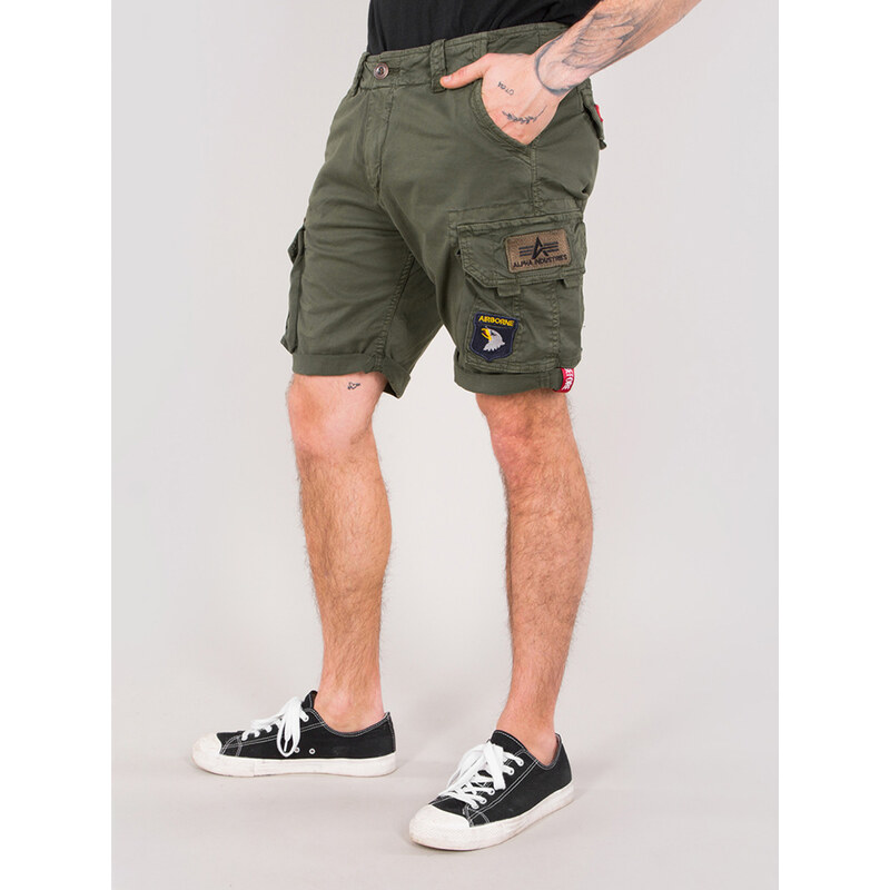 Šortky Alpha Industries Crew Short Patch tmavá olivová