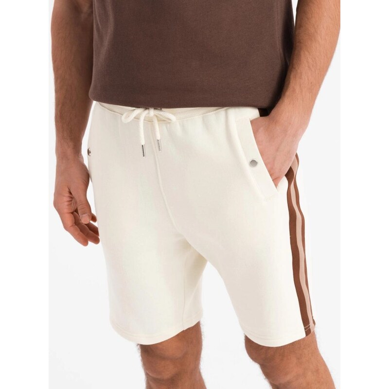 Ombre Clothing Módní hnědé šortky s pásky V16 SRBC-0101