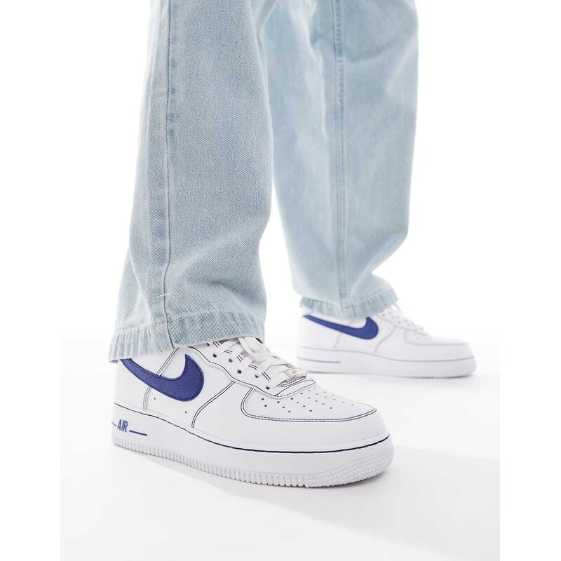 Nike Air Force 1 07 LV8 trainers in white and blue