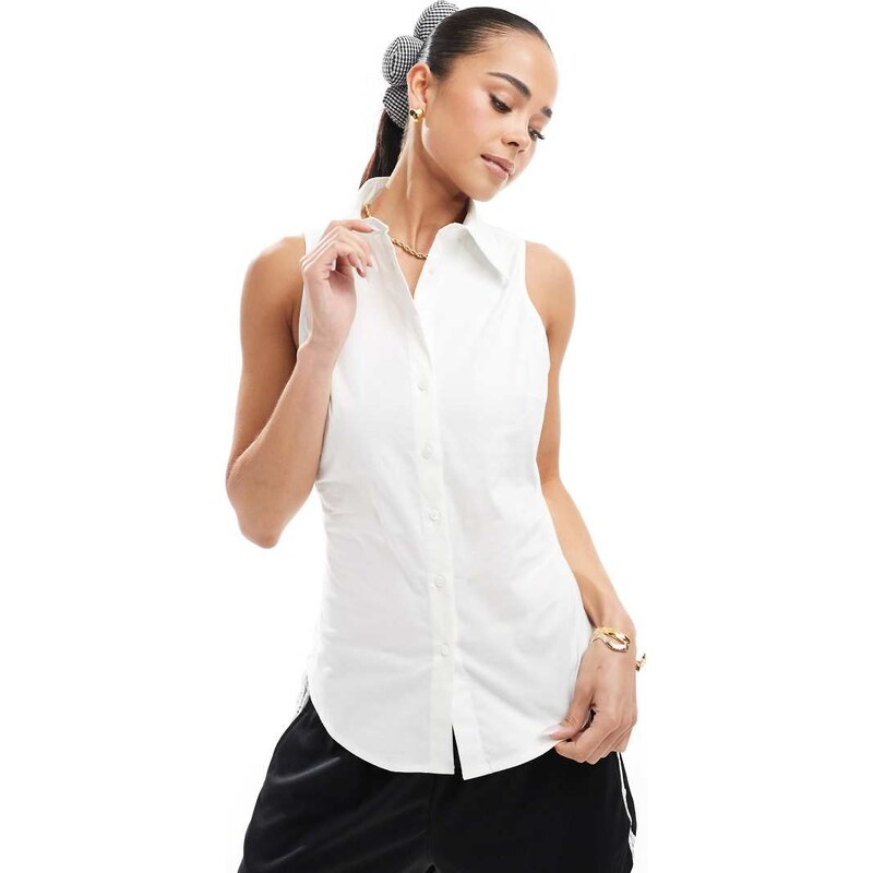Brave Soul sleeveless shirt in white 106008367