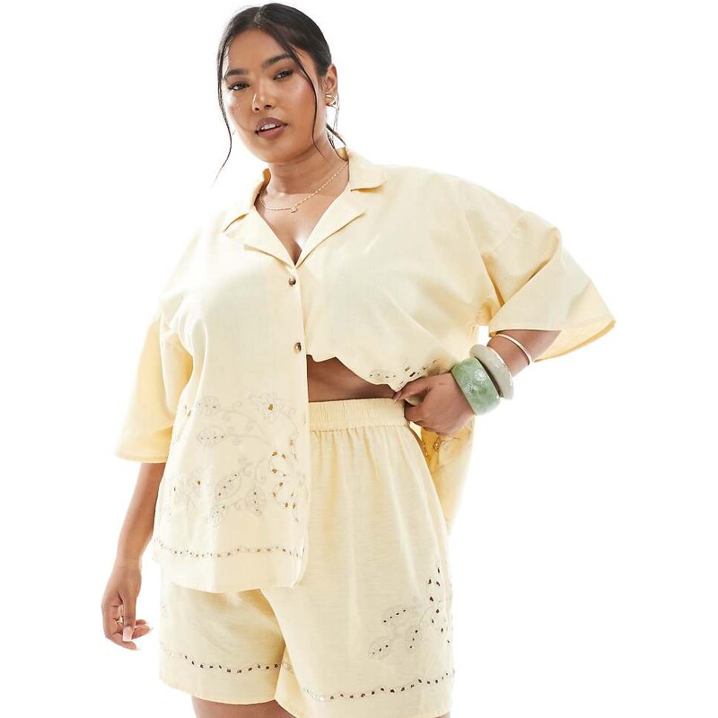 ASOS Curve ASOS DESIGN Curve broderie detail co-ord short in straw 105929568