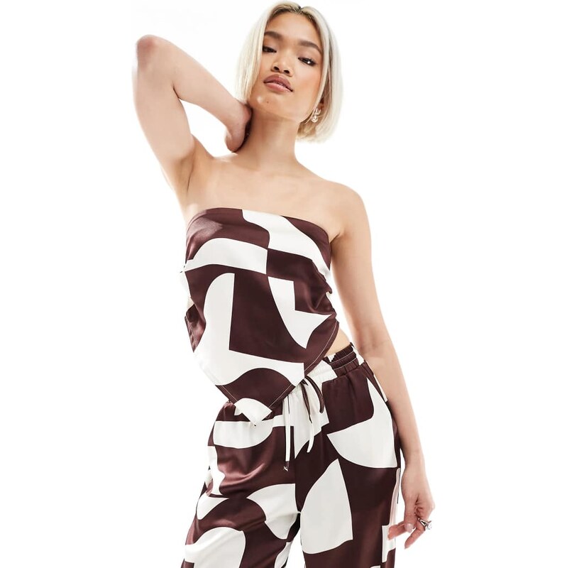 4th & Reckless satin cropped bandeau scarf top co-ord in brown geo 113260637