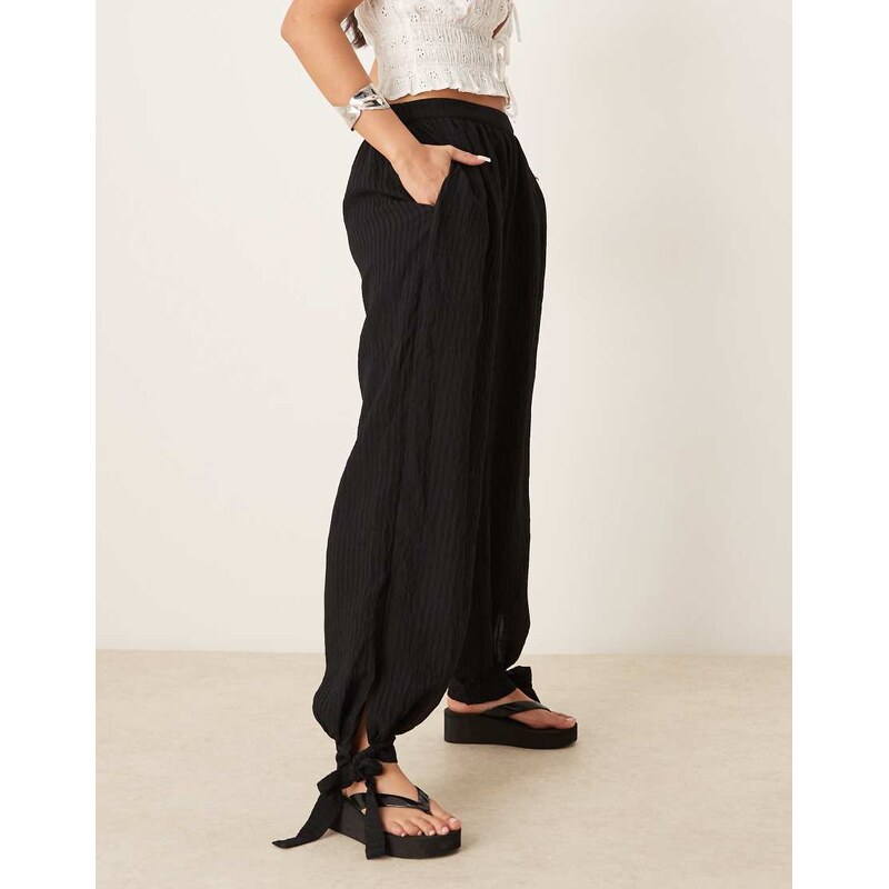 ASOS DESIGN billow trouser in soft texture in black