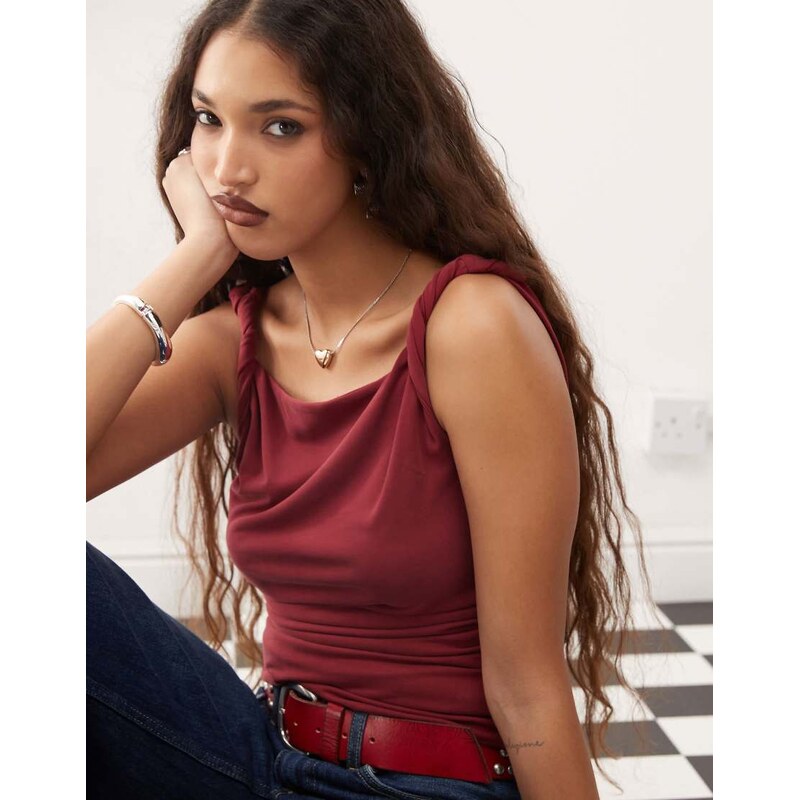 COLLUSION twist square neck top in pomegranate-Red