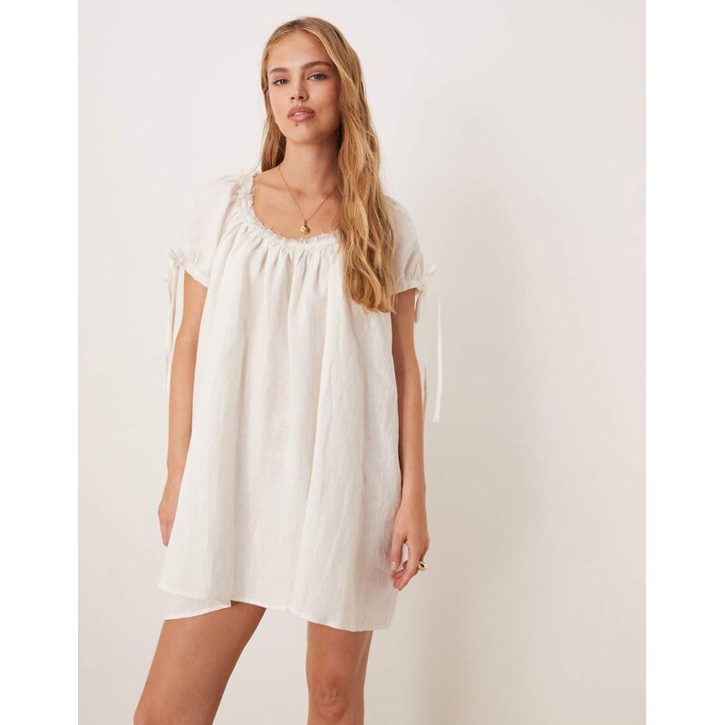 VRG GRL evelyn scoop neck smock mini dress in cream-White 106022507