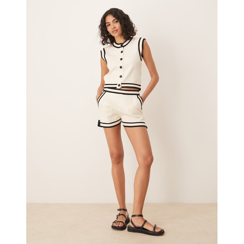 Brave Soul co-ord knitted shorts with black piping in white