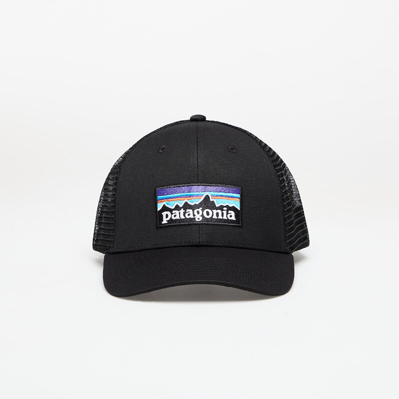 Kšiltovka Patagonia P6 Logo LoPro Trucker Hat Black Universal
