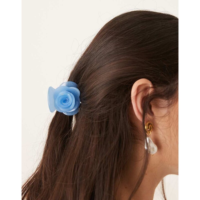 Sui Ava Rosie mini rose hair claw in baby blue 106058439