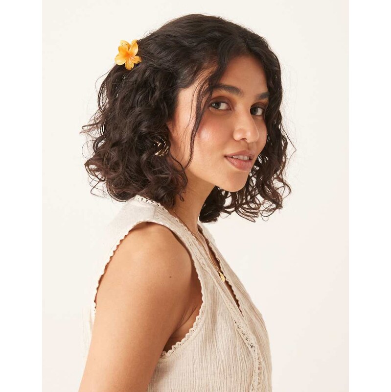 Sui Ava Plumeria flower mini hair clip in yellow