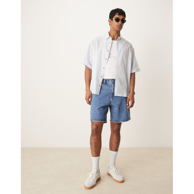Abercrombie & Fitch athletic fit loose denim shorts in mid wash blue 106063409