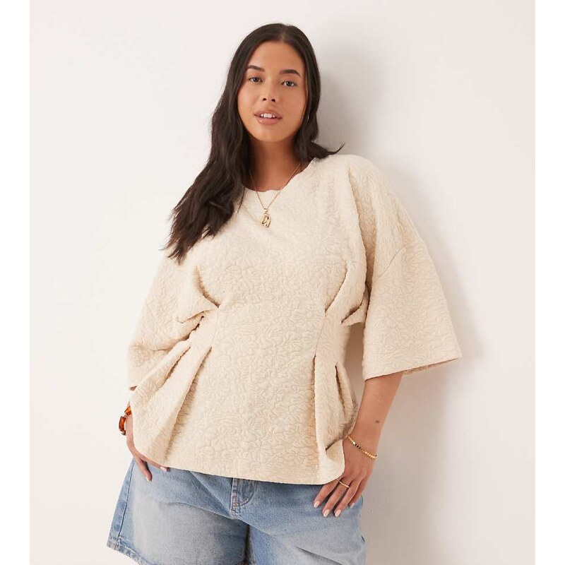 ASOS Curve ASOS DESIGN Curve short sleeve top in cream floral jacquard 106063454