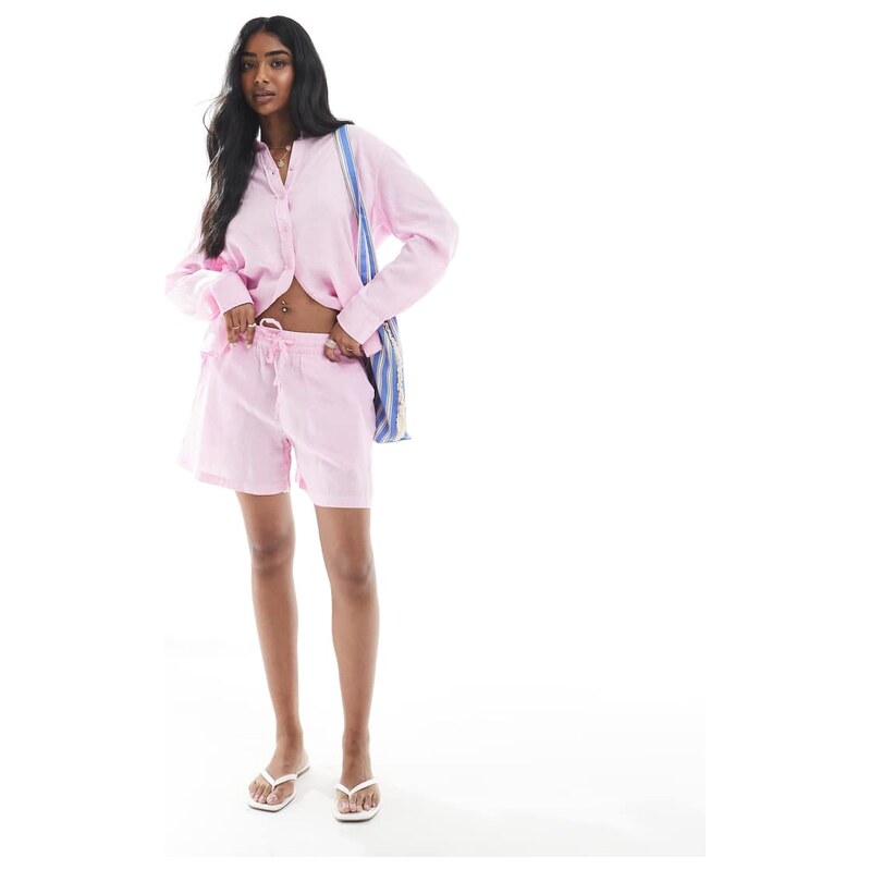 Vero Moda linen touch shorts co-ord in pink 115512227