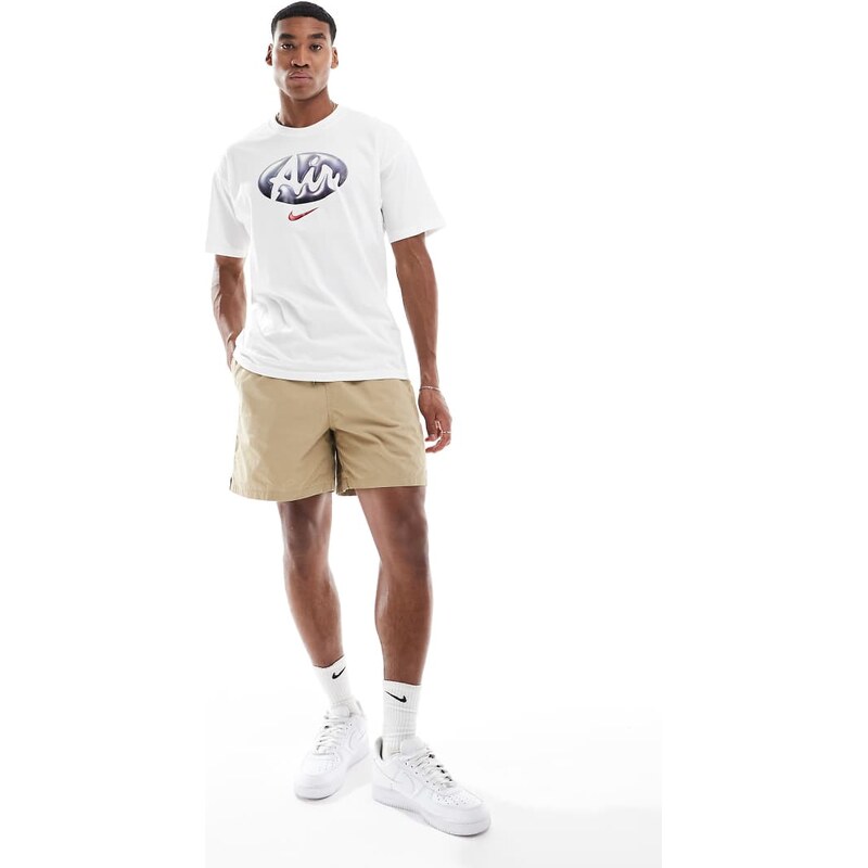 Nike Club woven shorts in beige-Neutral