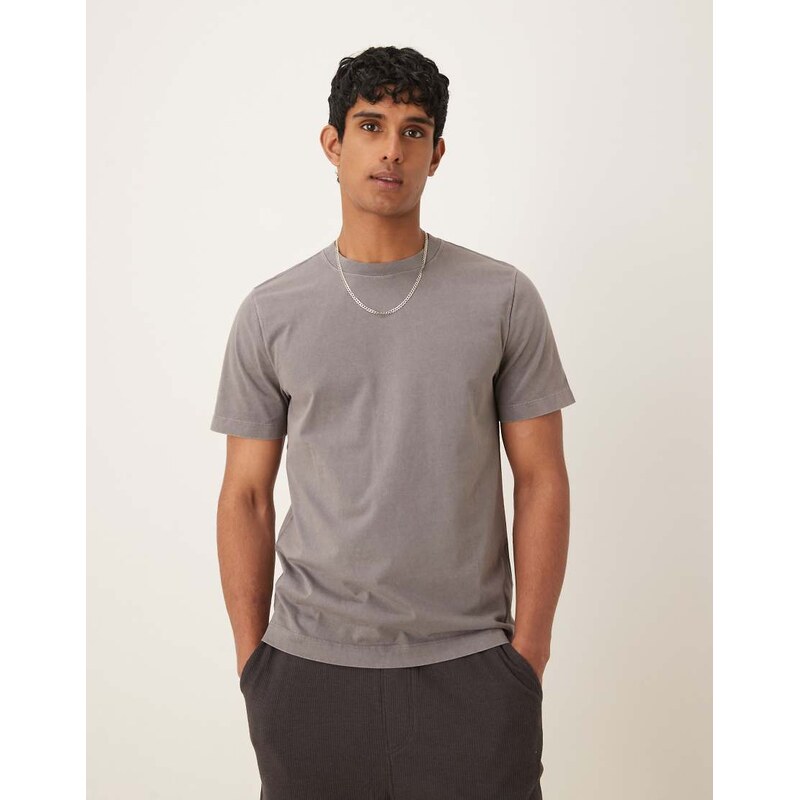Abercrombie & Fitch classic t-shirt in washed charcoal-Grey 106094121