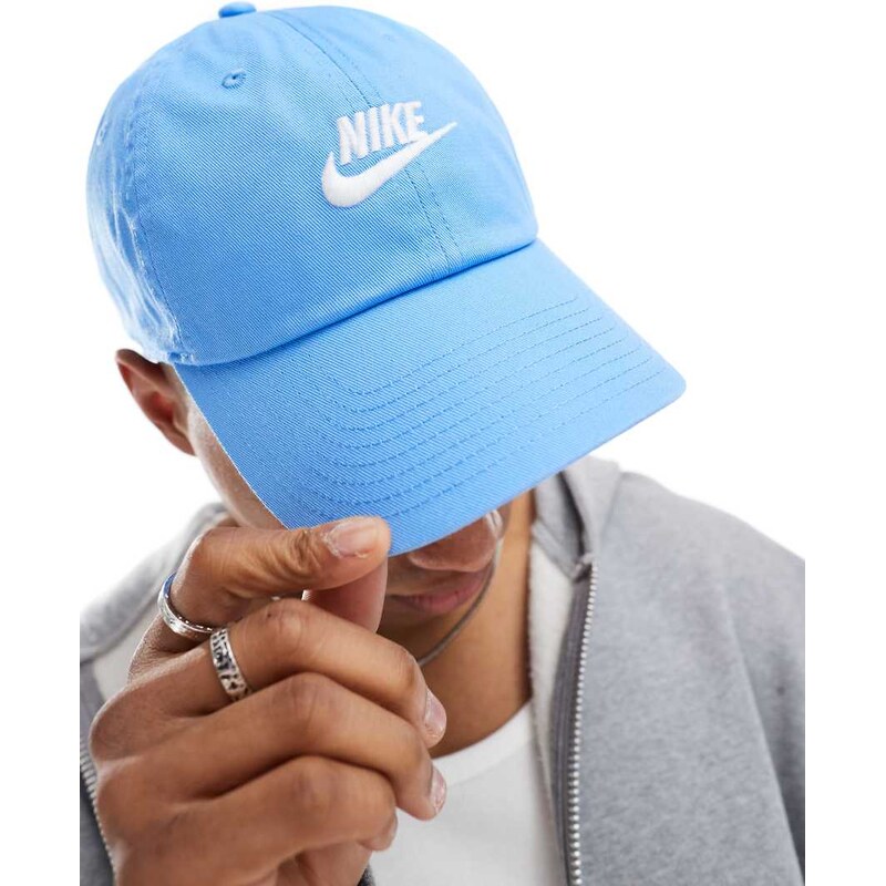 Nike Club swoosh cap in light blue