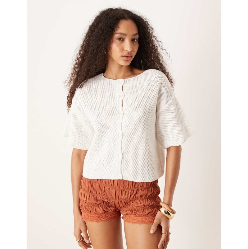 ASOS DESIGN knitted short sleeve cardigan in white 106102072