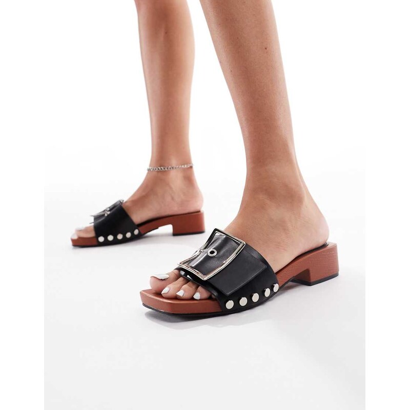 London Rebel heeled sandal with buckle detail in black faux leather 115511091