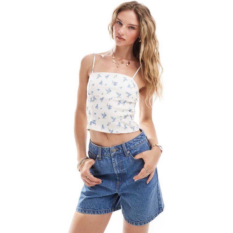 Miss Selfridge denim mom short in blue wash 106524348